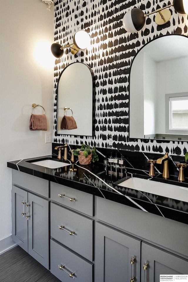 1611 S 208th St, Omaha, NE 68022 - bathroom featuring double vanity and backsplash
