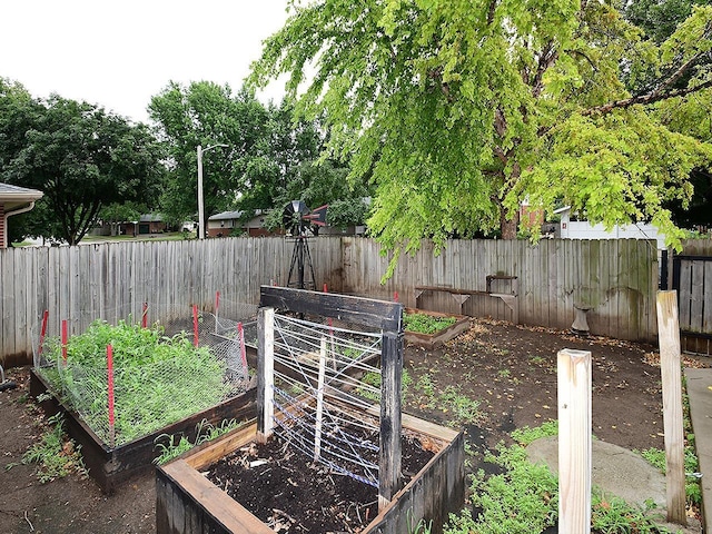 2000 N 53rd St, Lincoln, NE 68504 - fenced backyard featuring a vegetable garden