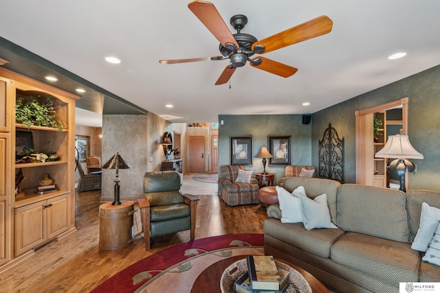 4725 S 184th Plz, Omaha, NE 68135 - living area featuring light wood-type flooring, a ceiling fan, and recessed lighting