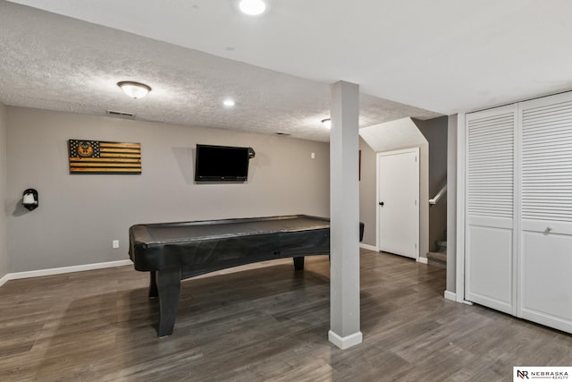 2000 Murray Rd, Plattsmouth, NE 68048 - playroom featuring baseboards, billiards, wood finished floors, and a textured ceiling