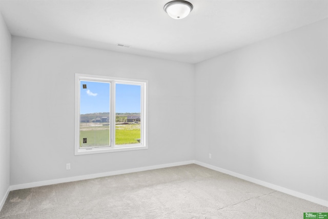 5508 N 212th St, Elkhorn, NE 68022 - empty room featuring carpet floors and baseboards