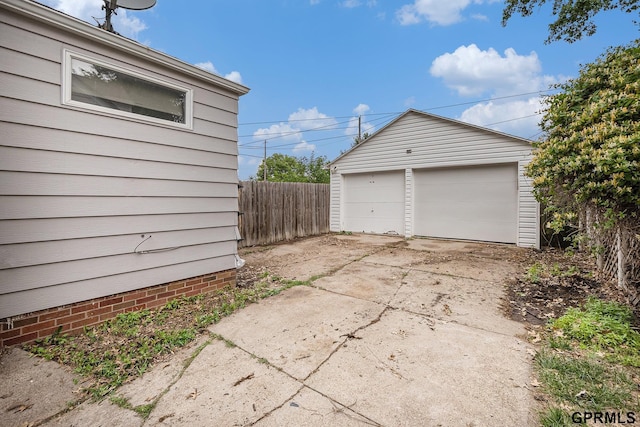3519 N 53rd St, Omaha, NE 68104 - view of detached garage