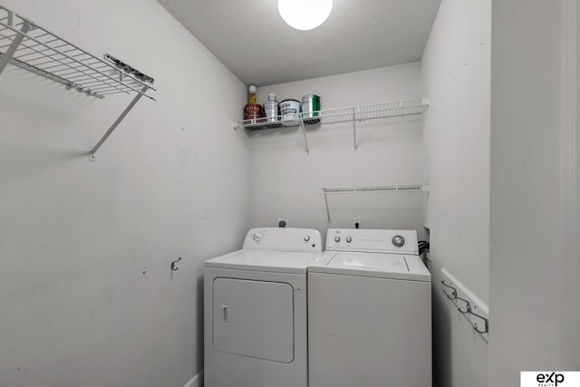 3003 Sheridan Rd, Bellevue, NE 68123 - washroom with washing machine and dryer