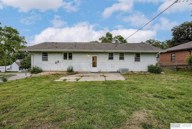 5002 S 77th Ave, Ralston, NE 68127 - rear view of property featuring a patio area and central AC unit