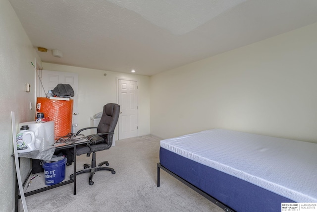 105 N 31st Ave Unit 502, Omaha, NE 68131 - bedroom with light carpet and a desk