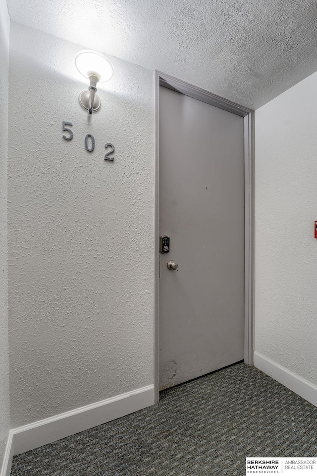 105 N 31st Ave Unit 502, Omaha, NE 68131 - view of exterior entry