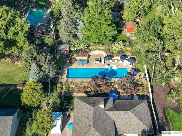 1312 S 78th St, Omaha, NE 68124 - aerial view of a pool area