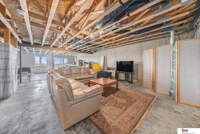 21327 Quarry Ln, Gretna, NE 68028 - living area with concrete flooring