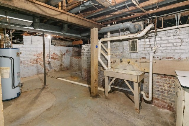1373 S St, Blair, NE 68008 - unfinished below grade area with gas water heater