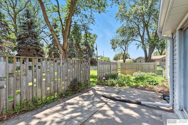 3629 S 114th Ave, Omaha, NE 68144 - view of patio / terrace