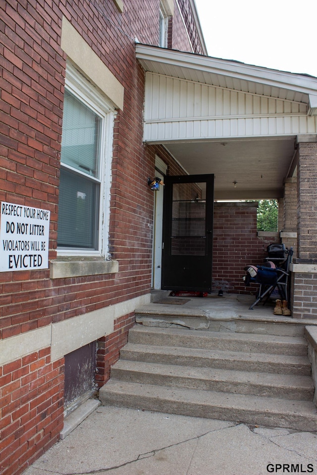 2609 Marcy St, Omaha, NE 68105 - entrance to property with brick siding