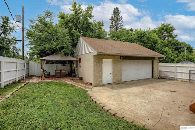 4459 F St, Omaha, NE 68107 - view of detached garage