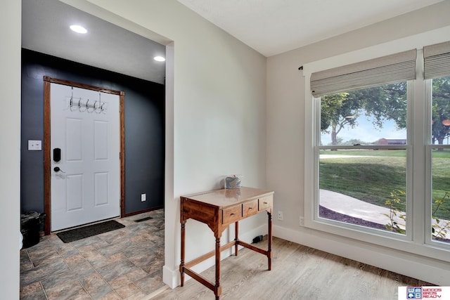 631 Overlook Ln, Beatrice, NE 68310 - foyer entrance featuring baseboards and recessed lighting