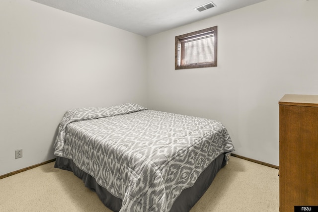 6104 S 93rd St, Omaha, NE 68127 - carpeted bedroom with baseboards