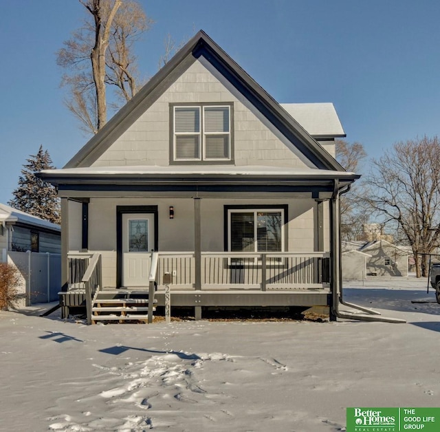 2864 Spaulding St, Omaha, NE 68111 - view of front of property featuring a porch