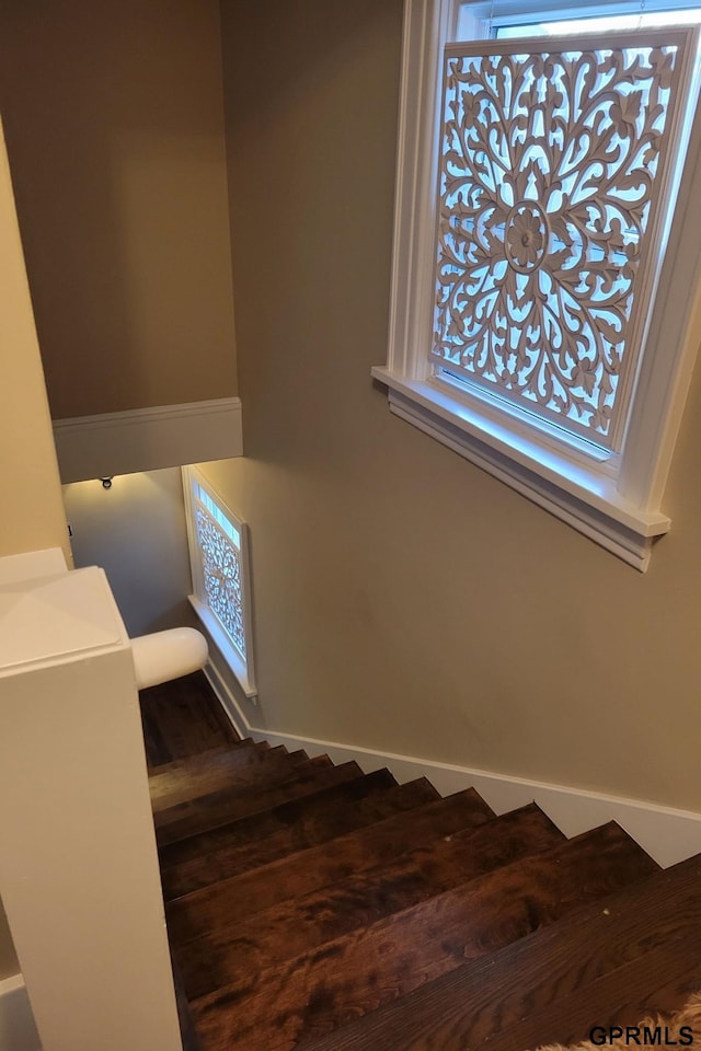 1205 N Broad St, Fremont, NE 68025 - view of staircase