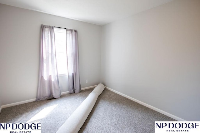 2114 Lillian St, Bellevue, NE 68147 - unfurnished room with carpet floors and baseboards