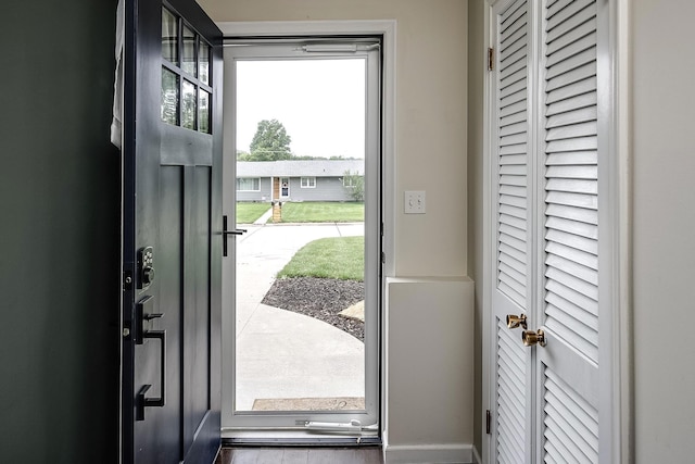 2833 S 107th St, Omaha, NE 68124 - view of foyer