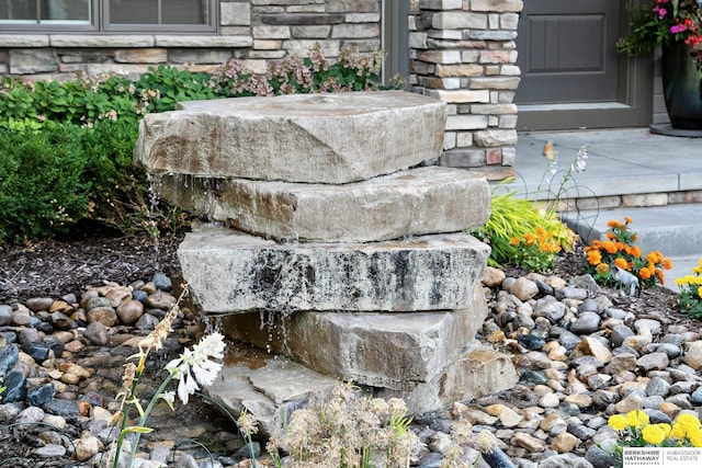 1809 S 220th Ave, Omaha, NE 68022 - exterior view of stone siding