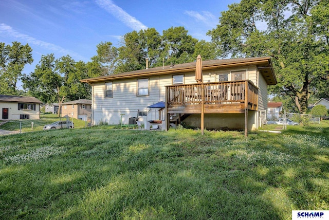 253 S 110th St, Omaha, NE 68154 - back of property featuring a wooden deck