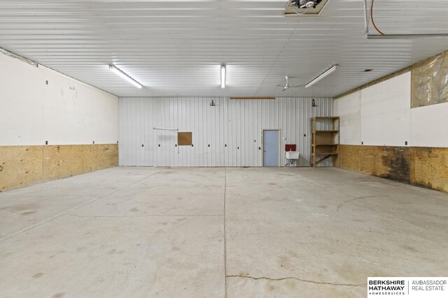 17409 Webster Blvd, Plattsmouth, NE 68048 - view of garage
