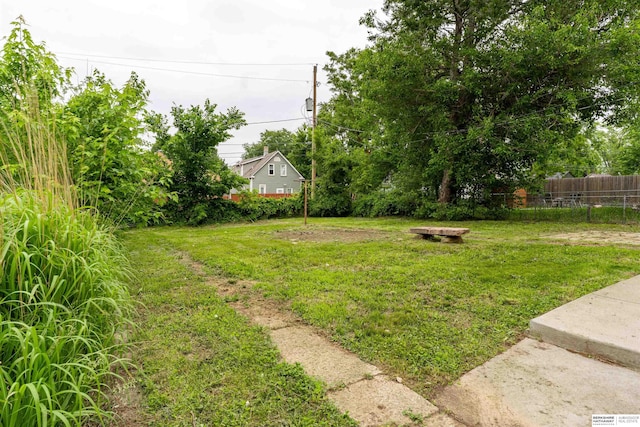 4328 Burdette St, Omaha, NE 68111 - view of yard