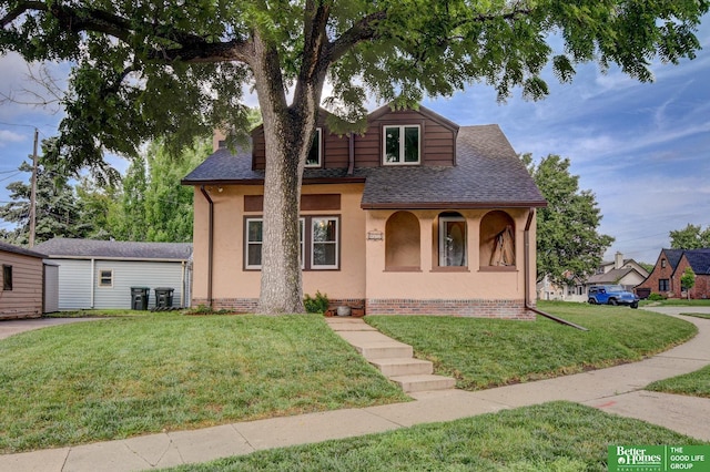 902 S 57th St, Omaha, NE 68106 - view of front of home featuring a front lawn, stucco siding, a porch, and roof with shingles