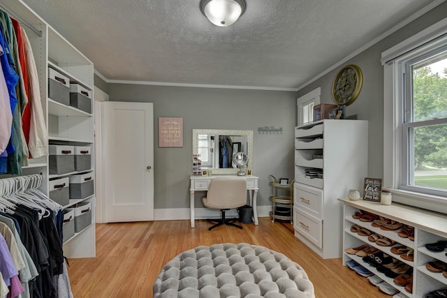 406 S 49th St, Omaha, NE 68132 - spacious closet with light wood-style flooring