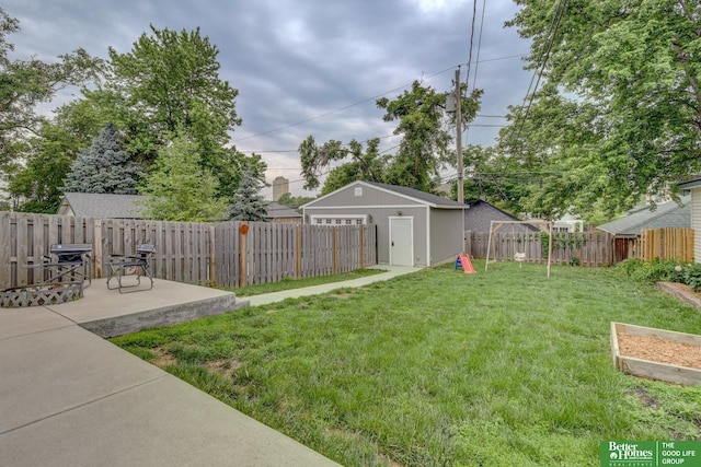 406 S 49th St, Omaha, NE 68132 - view of yard with a patio and an outbuilding