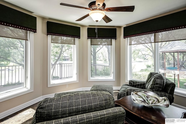 12829 Izard St, Omaha, NE 68154 - view of sunroom