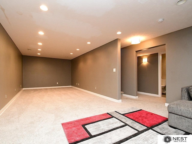 7615 Greycliff Dr, Lincoln, NE 68516 - unfurnished living room featuring recessed lighting, light carpet, and baseboards