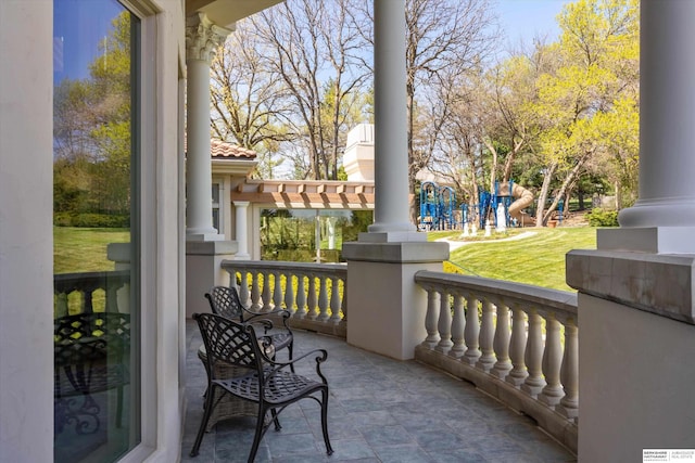 1215 N 136th St, Omaha, NE 68154 - view of balcony