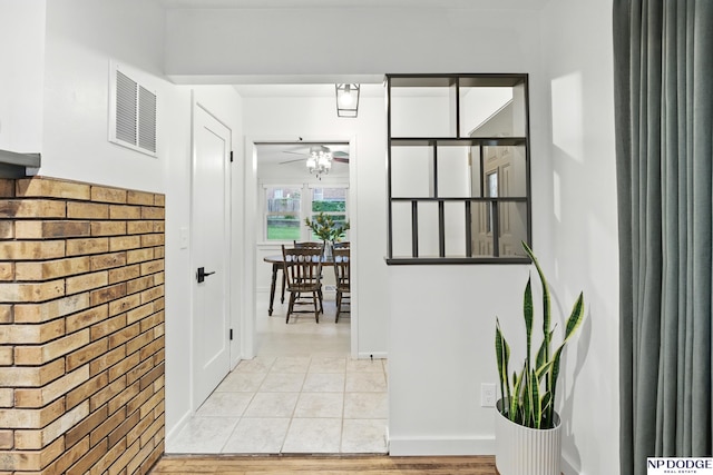 6236 Poppleton Ave, Omaha, NE 68106 - view of corridor