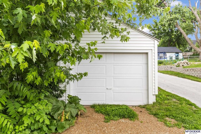 15410 Bennington Rd, Bennington, NE 68007 - view of garage