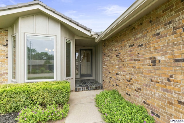 9962 Fieldcrest Dr, Omaha, NE 68114 - entrance to property with brick siding