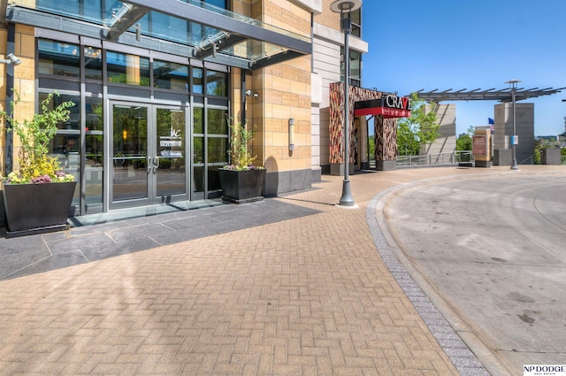 3200 Farnam Ct Unit 3604, Omaha, NE 68131 - entrance to property with french doors