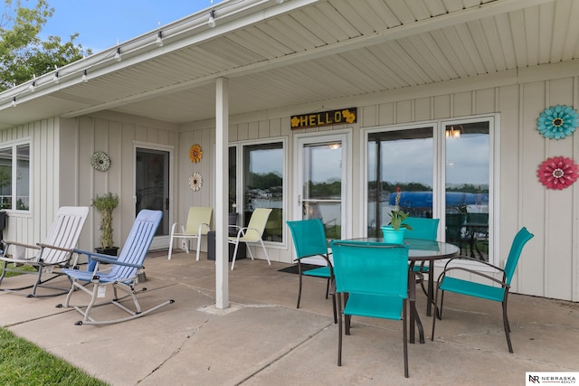 112 W Lakeshore Dr, Lincoln, NE 68528 - view of patio / terrace with outdoor dining area