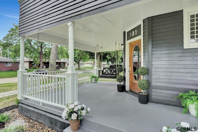 149 N 1st St, Seward, NE 68434 - view of porch