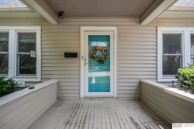 4427 Pine St, Omaha, NE 68105 - view of doorway to property