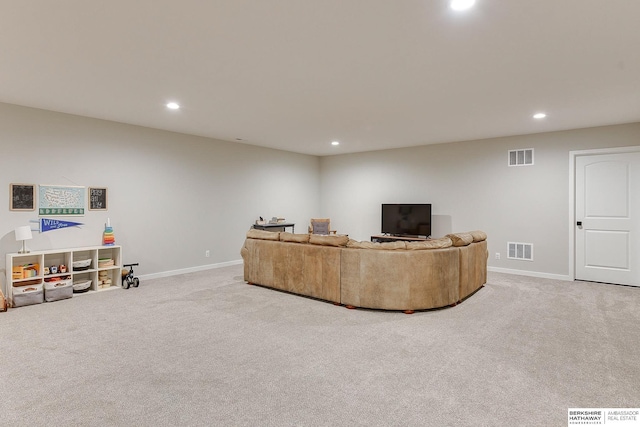 8622 N 177th St, Bennington, NE 68007 - carpeted living room with recessed lighting and baseboards