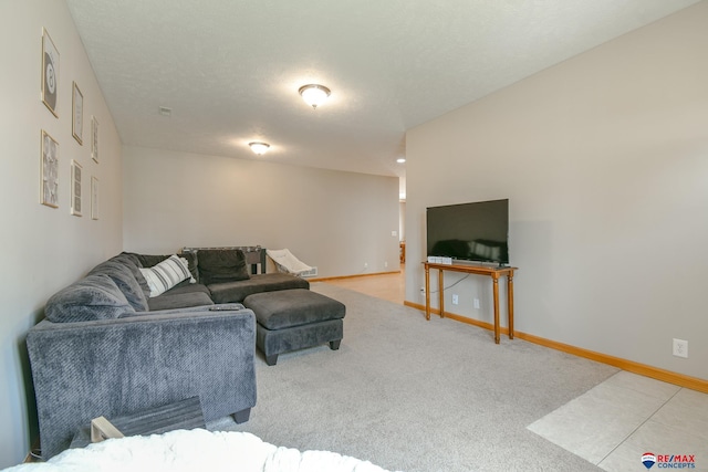 3934 Ballard Ct, Lincoln, NE 68504 - living room featuring baseboards and carpet floors
