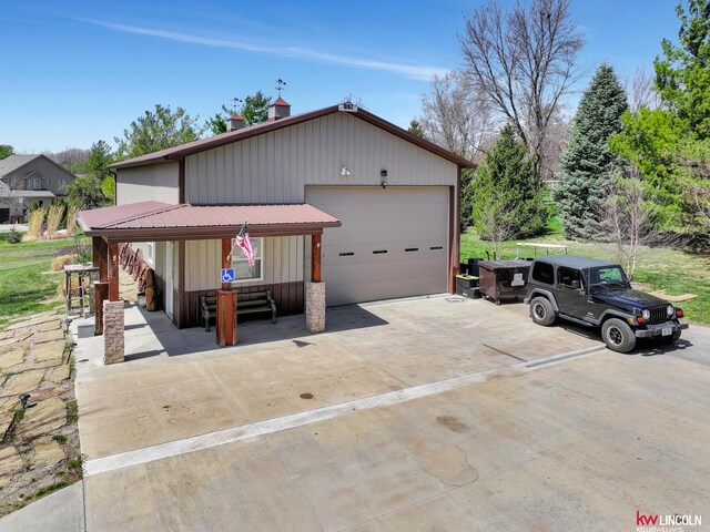 5100 Bridle Ln, Lincoln, NE 68516 - view of detached garage