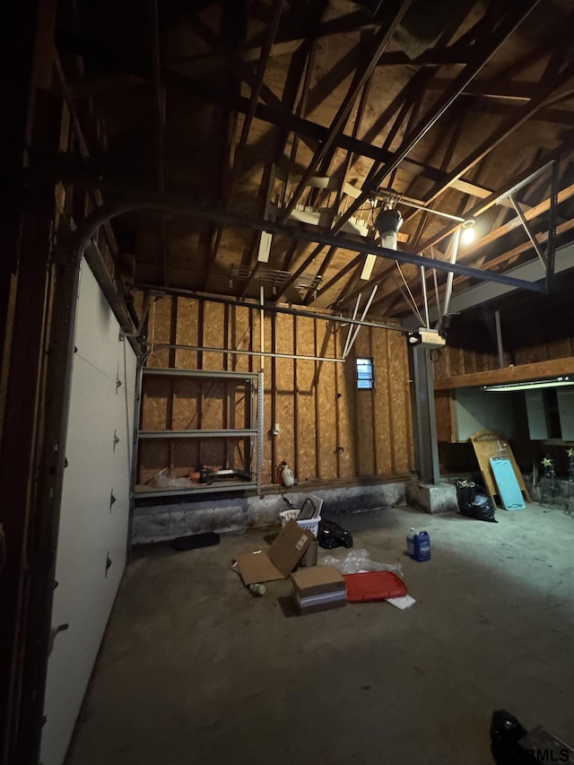 6035 Woolworth Ave, Omaha, NE 68106 - view of garage