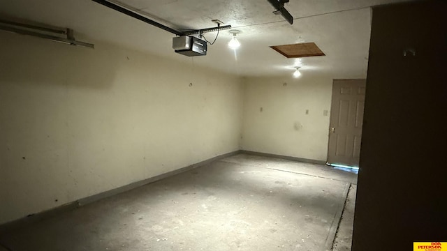 1506 E 1st St, Fremont, NE 68025 - garage with a garage door opener