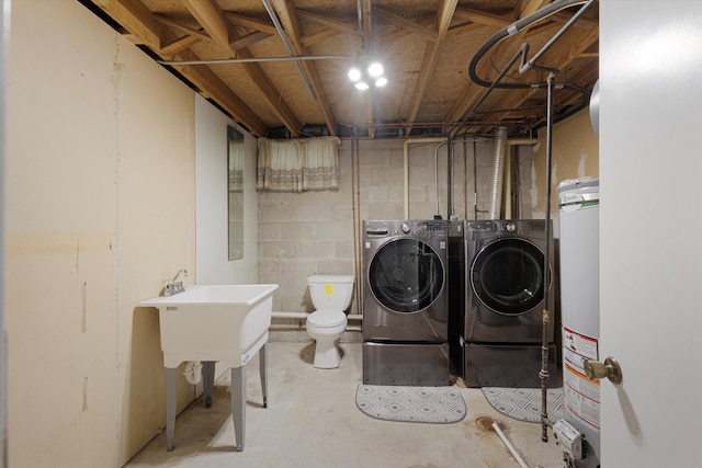 2629 N 129th Cir, Omaha, NE 68164 - laundry area featuring washing machine and dryer and water heater