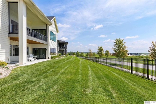 3307 S 209th St, Omaha, NE 68022 - view of yard featuring a patio area