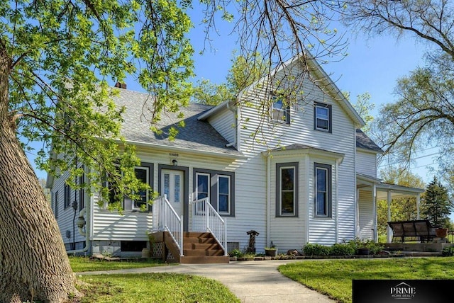 13602 S 36th St, Bellevue, NE 68123 - traditional-style house with roof with shingles