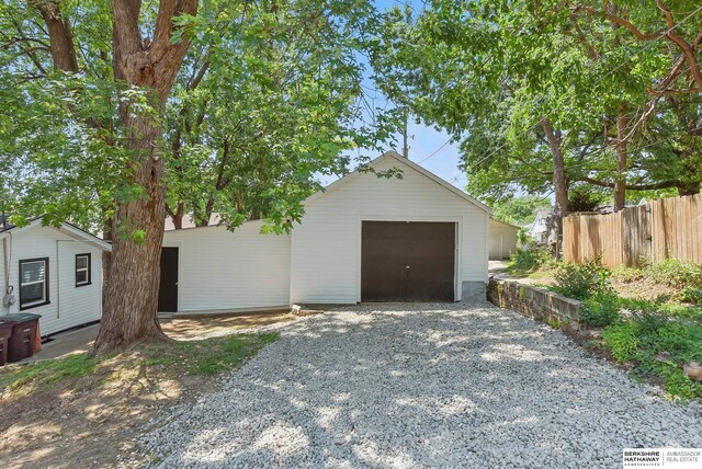 3410 U St, Omaha, NE 68107 - detached garage featuring driveway