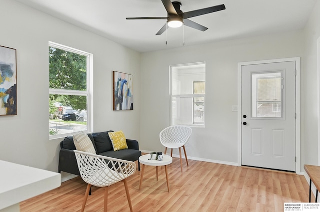 3410 U St, Omaha, NE 68107 - sitting room with light wood-type flooring and a ceiling fan