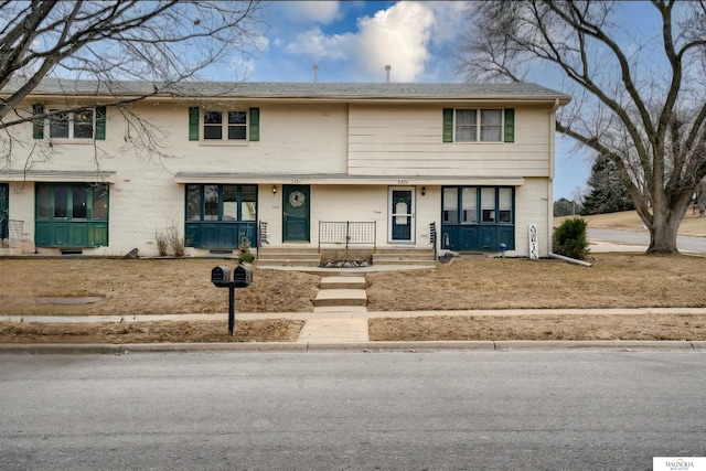 5424 Canterbury Ln Unit 5424, Lincoln, NE 68512 - multi unit property featuring covered porch